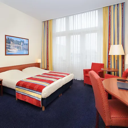 Boulevard Scheveningen Szálloda 3*