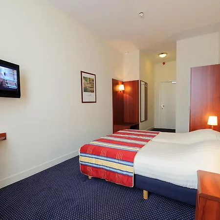 Szálloda Boulevard Scheveningen 3*