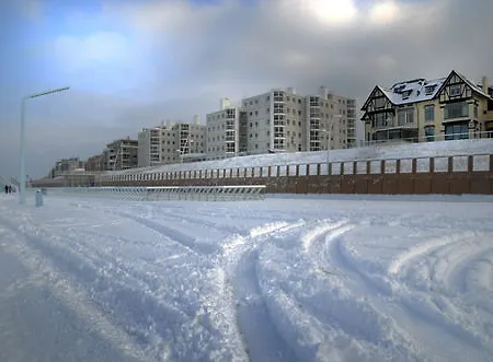 Boulevard Scheveningen Szálloda Hága