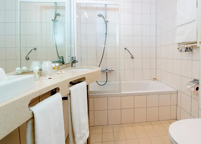 Boulevard Scheveningen Hotel 3*